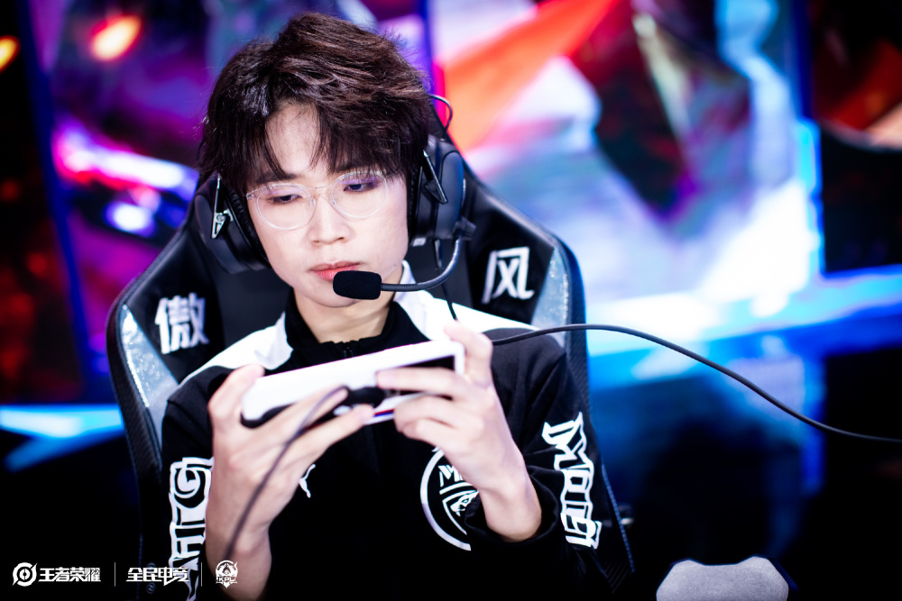 饮鸩止渴 饮鸩止渴