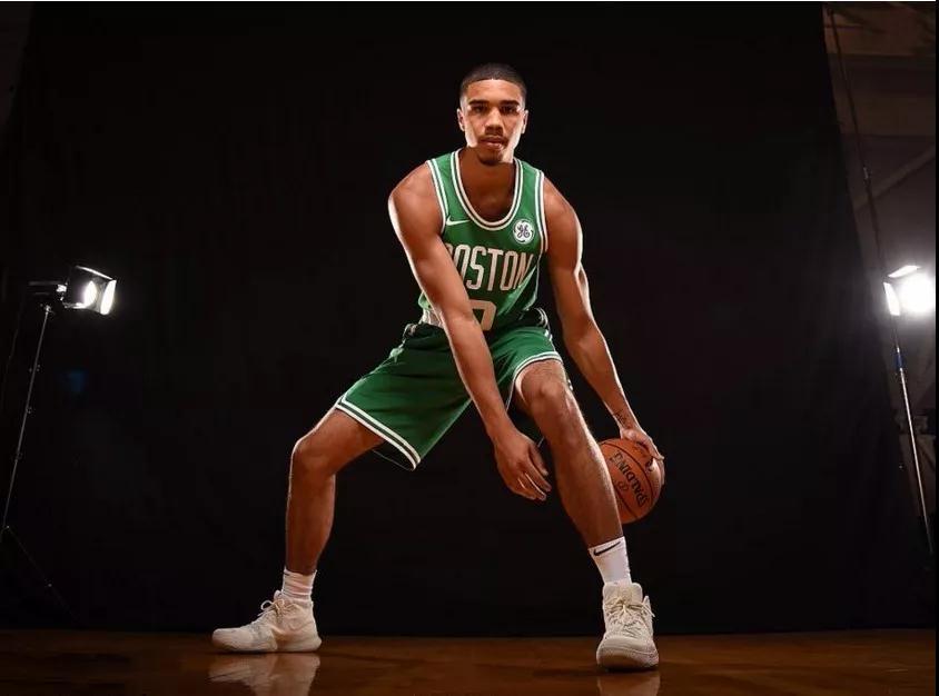 一起共鸣 一起共鸣