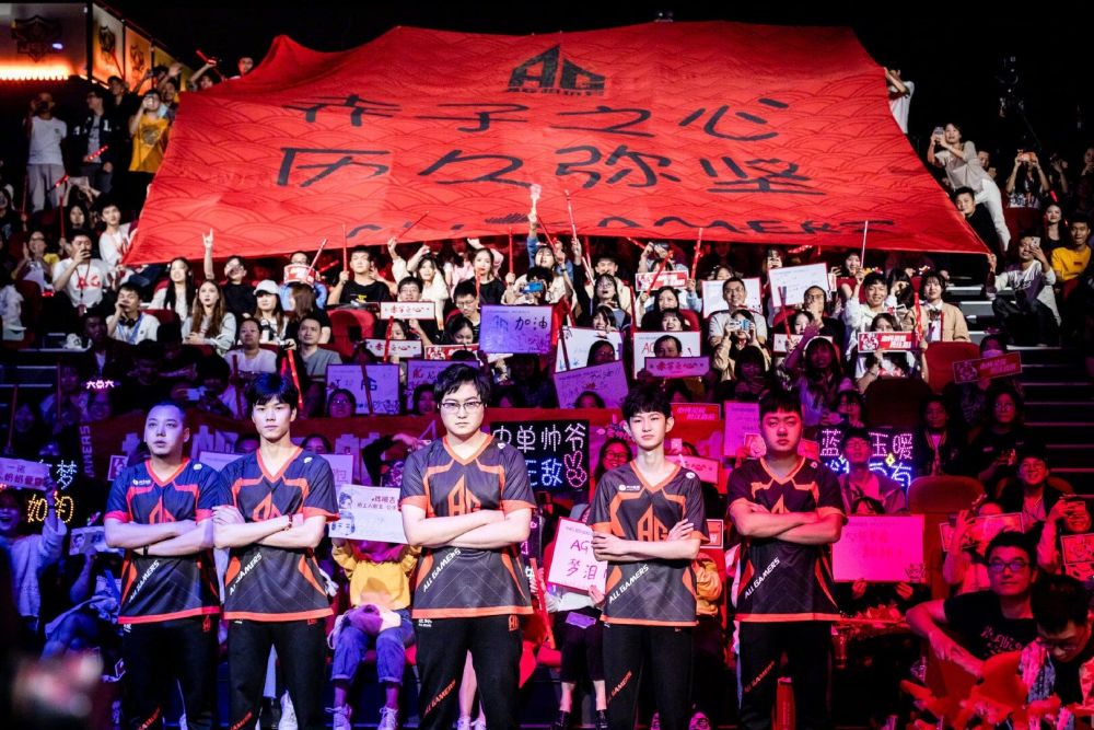 比同步走高 比同步走高